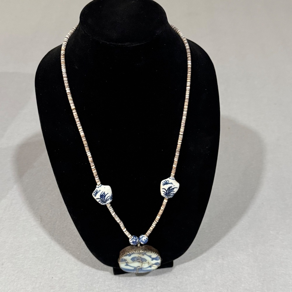 Vintage Chinese Export Necklace Blue White Porcelain Shard Shell Heishi Bead 24"